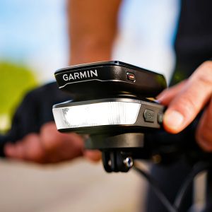 RAVEMEN FR1100 USB-C bike light for Garmin bike computer